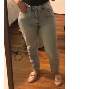 American Eagle Mom Jeans